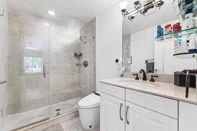 19 Hendricks Isle, Fort Lauderdale, FL 33301 - Photo 32
