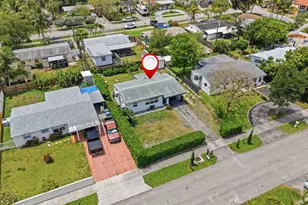 330 NE 59th Ct, Oakland Park, FL 33334 - Photo 34