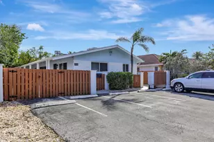 3208 Marine Dr, Pompano Beach, FL 33062 - Photo 2