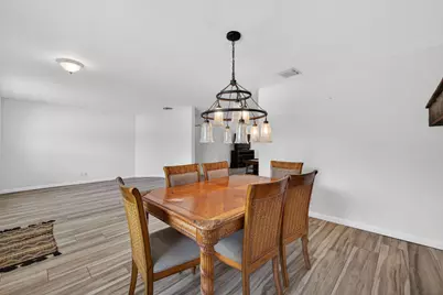 2392 SE Berkshire Boulevard SE, Port Saint Lucie, FL 34952 - Photo 12