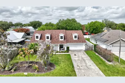 2392 SE Berkshire Boulevard SE, Port Saint Lucie, FL 34952 - Photo 2