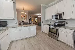 880 NW Sarria Ct, Port Saint Lucie, FL 34986 - Photo 8
