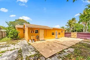 610 SW 10th Ct, Deerfield Beach, FL 33441 - Photo 26