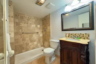 200 Bonnie Blvd, Palm Springs, FL 33461 - Photo 10