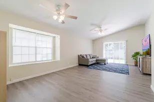 1306 Wild Daisy Ln, West Palm Beach, FL 33415 - Photo 2