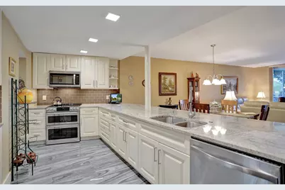 3499 Oaks Way #Unit 205, Pompano Beach, FL 33069 - Photo 6