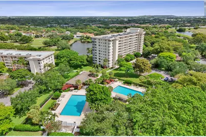 3499 Oaks Way #Unit 205, Pompano Beach, FL 33069 - Photo 8
