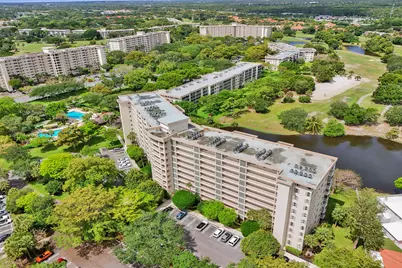 3499 Oaks Way #Unit 205, Pompano Beach, FL 33069 - Photo 4