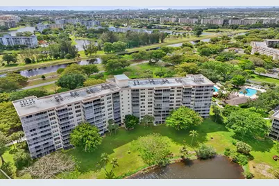 3499 Oaks Way #Unit 205, Pompano Beach, FL 33069 - Photo 6