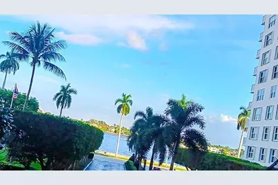 1801 S Flagler Drive #208, West Palm Beach, FL 33401 - Photo 12