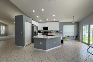 1490 NW 144th Ave, Pembroke Pines, FL 33028 - Photo 14