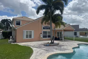 1490 NW 144th Ave, Pembroke Pines, FL 33028 - Photo 8