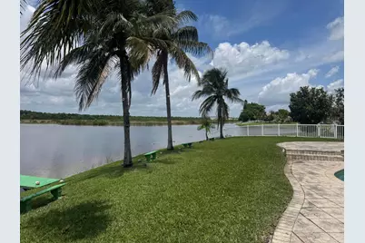 1490 NW 144th Avenue, Pembroke Pines, FL 33028 - Photo 6