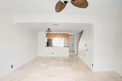 2855 NE 15th Street #2855, Pompano Beach, FL 33062 - Photo 2