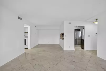 3041 N Oakland Forest Drive #103, Oakland Park, FL 33309 - Photo 8