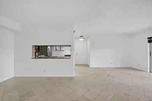 3041 N Oakland Forest Dr, Oakland Park, FL 33309 - Photo 12