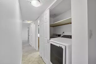 3041 N Oakland Forest Dr, Oakland Park, FL 33309 - Photo 22