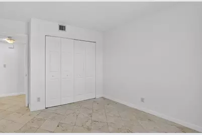 3041 N Oakland Forest Drive #103, Oakland Park, FL 33309 - Photo 14