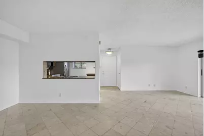 3041 N Oakland Forest Drive #103, Oakland Park, FL 33309 - Photo 12