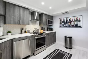 2400 Presidential Way, West Palm Beach, FL 33401 - Photo 12
