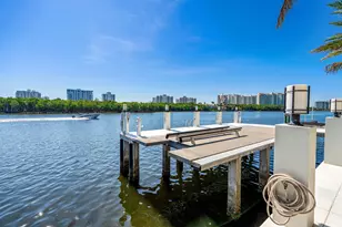 7212 NE 8th Dr, Boca Raton, FL 33487 - Photo 60