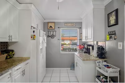 5800 W Fernley Dr Drive W #40, Greenacres, FL 33415 - Photo 10