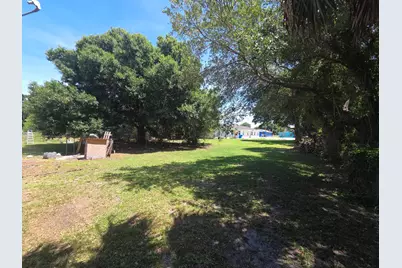 1219 Avenue M, Fort Pierce, FL 34950 - Photo 10