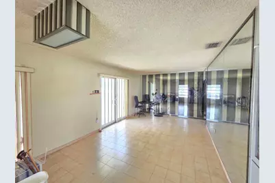 6495 W 2nd Court, Hialeah, FL 33012 - Photo 8