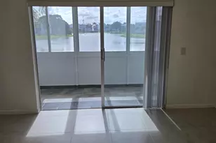 [Address not provided], West Palm Beach, FL 33417 - Photo 6