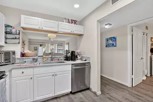 3939 NE 5th Ave, Boca Raton, FL 33431 - Photo 6