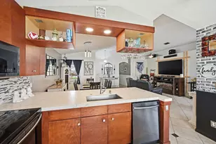 7069 Burgess Dr, Lake Worth, FL 33467 - Photo 14