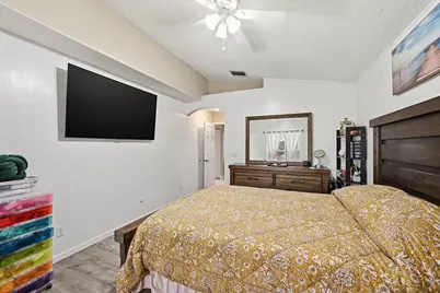 7069 Burgess Drive, Lake Worth, FL 33467 - Photo 18