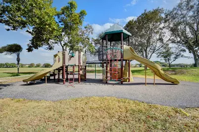 7069 Burgess Drive, Lake Worth, FL 33467 - Photo 38