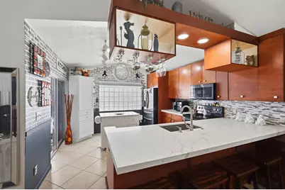 7069 Burgess Drive, Lake Worth, FL 33467 - Photo 12