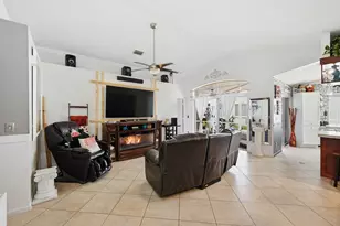 7069 Burgess Dr, Lake Worth, FL 33467 - Photo 8