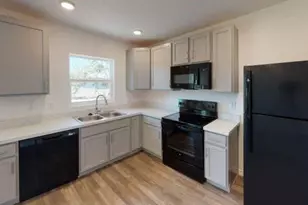 8185 W 98th Ave, Vero Beach, FL 32967 - Photo 10