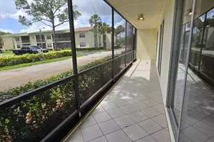 4133 NW 88th Ave, Coral Springs, FL 33065 - Photo 12