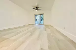 257 S Cypress Rd, Pompano Beach, FL 33060 - Photo 10