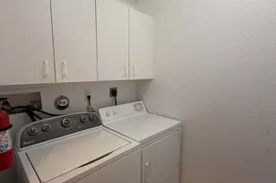 2401 E Aragon Blvd, Sunrise, FL 33313 - Photo 10