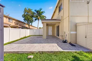 5951 Manchester Way, Tamarac, FL 33321 - Photo 14