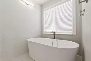 1102 Hickory Way, Weston, FL 33327 - Photo 18
