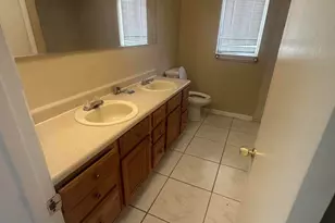 8251 NW 39th St, Coral Springs, FL 33065 - Photo 4