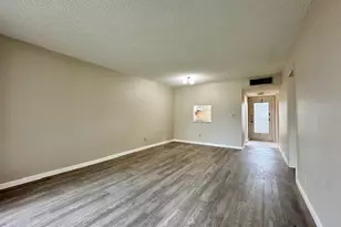 6020 NW 64th Ave, Tamarac, FL 33319 - Photo 10