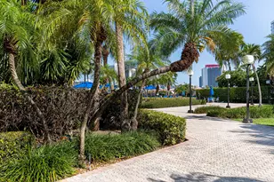 600 Three Islands Boulevard, Hallandale Beach, FL 33009 - Photo 26