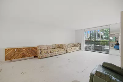 600 Three Islands Boulevard #121, Hallandale Beach, FL 33009 - Photo 8