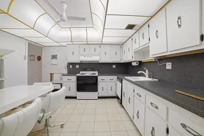 600 Three Islands Boulevard #121, Hallandale Beach, FL 33009 - Photo 20