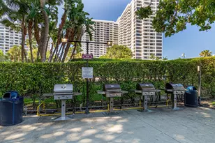 600 Three Islands Boulevard, Hallandale Beach, FL 33009 - Photo 34