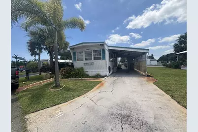586 NE 47th Street, Deerfield Beach, FL 33064 - Photo 2