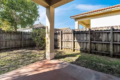 2302 NE 37th Road, Homestead, FL 33033 - Photo 38