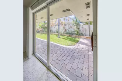 305 S Federal Highway #2, Lake Worth Beach, FL 33460 - Photo 8